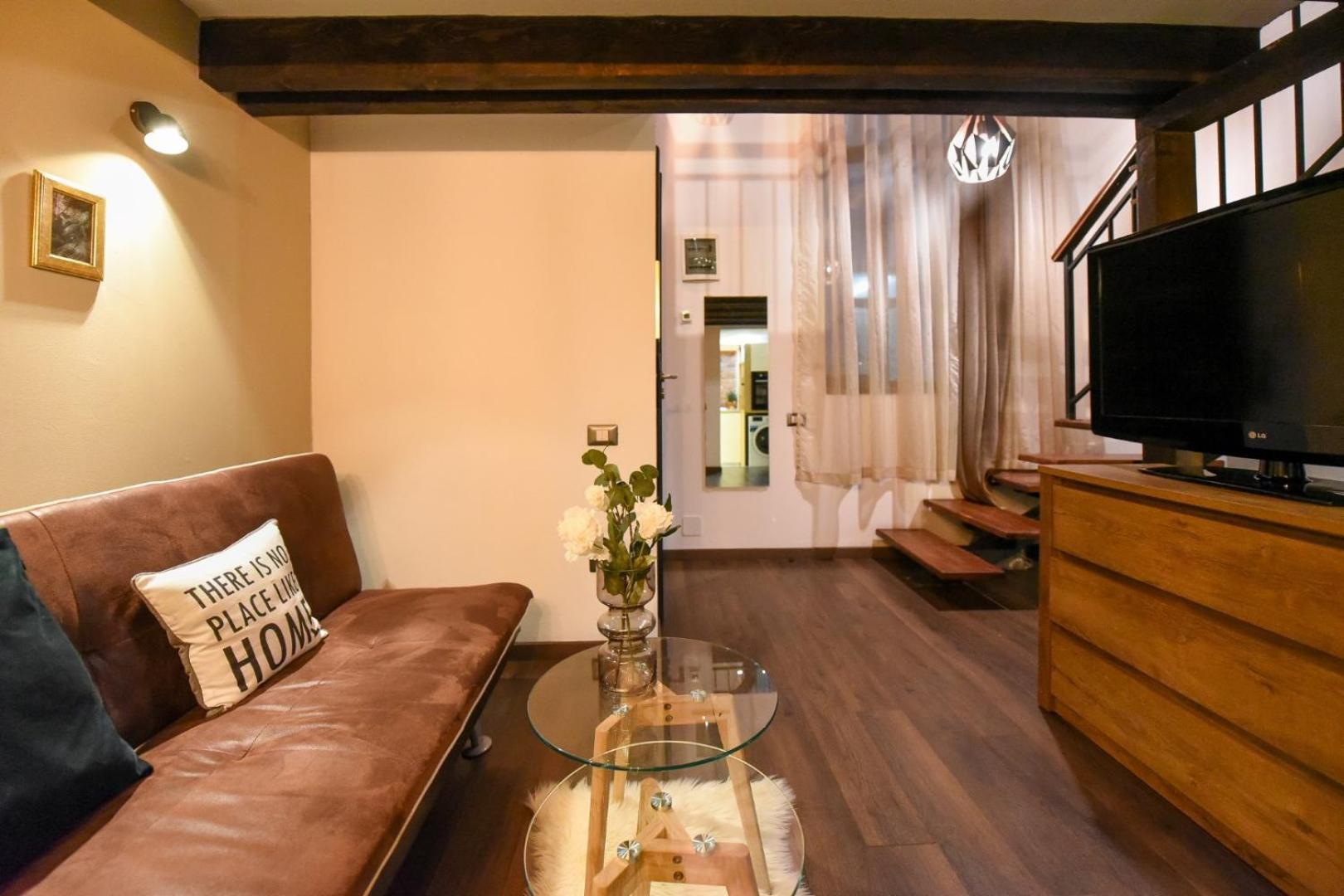 Central Comfort - Duplex-Style Studios On Regina Elisabeta Букурещ Стая снимка
