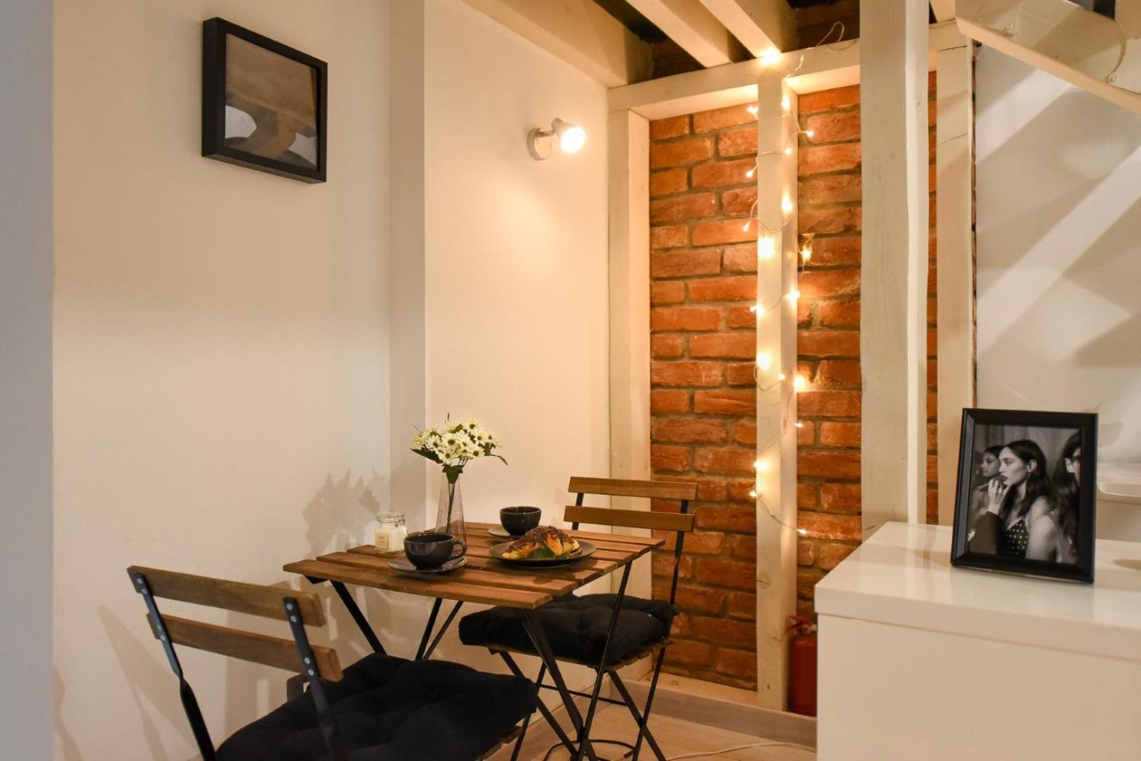 Central Comfort - Duplex-Style Studios On Regina Elisabeta Букурещ Стая снимка