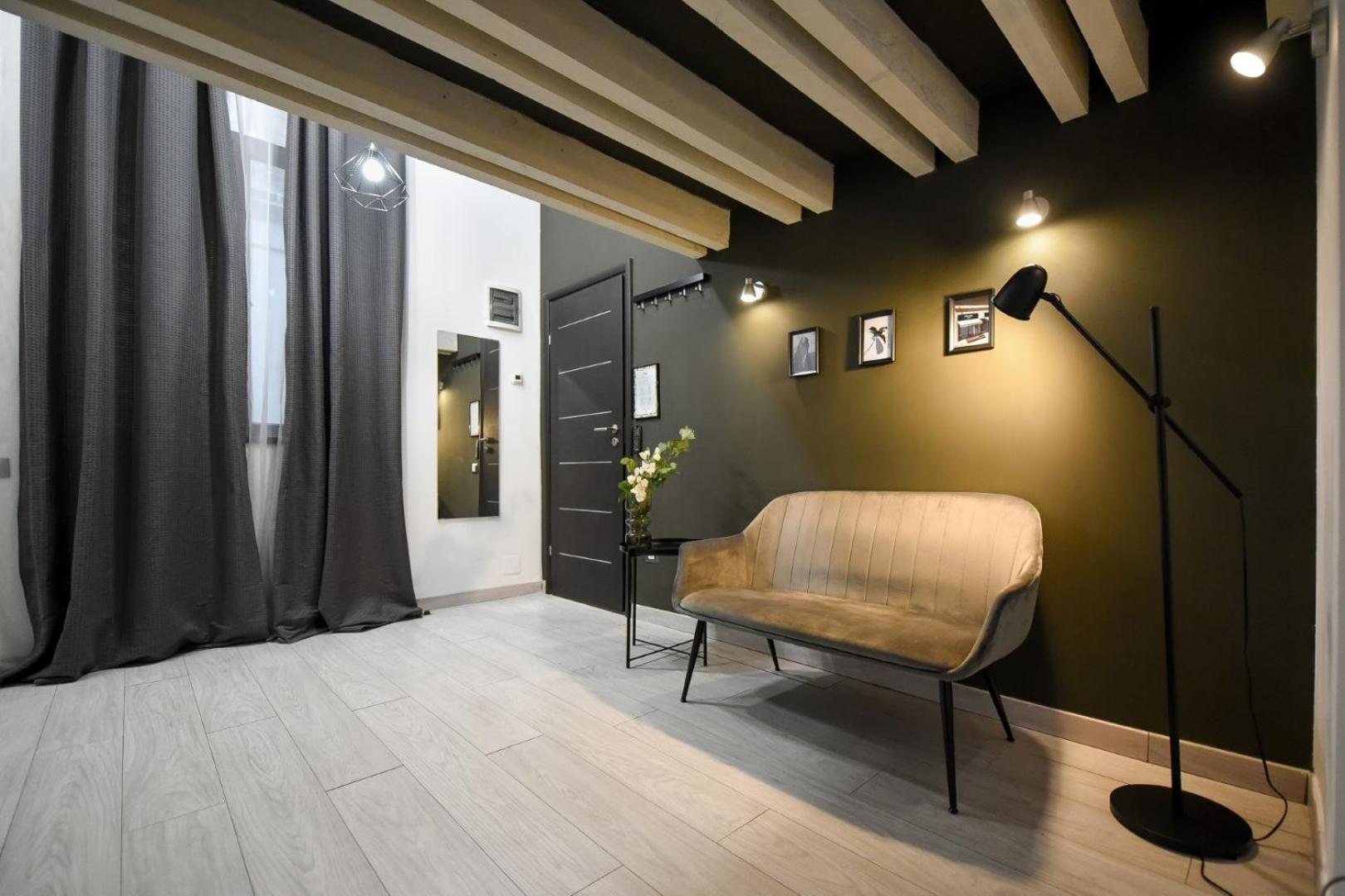 Central Comfort - Duplex-Style Studios On Regina Elisabeta Букурещ Стая снимка